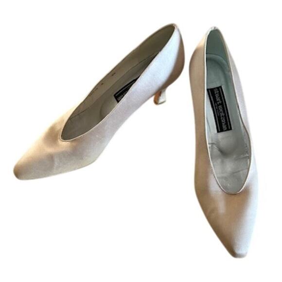 Stuart Weitzman Mid Corniche Satin Pumps 8.5 B – Ivory/White - Picture 2 of 10